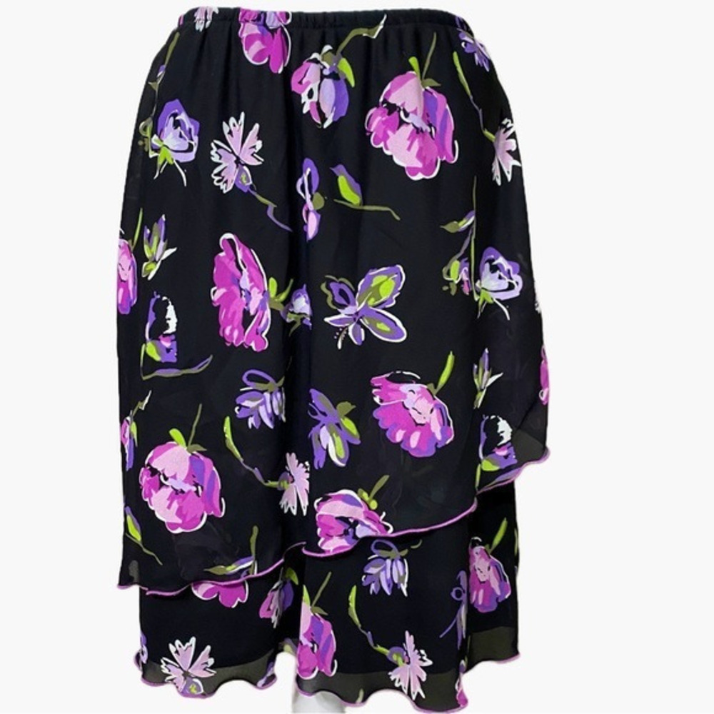 R&M Richards Vintage Women's Black Floral Skirt
